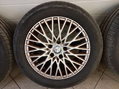 Fotogalerie Original alu Alfa Romeo 159 R16 sada M50